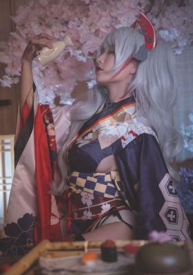 欧美风女装大码_在线视频免费观看